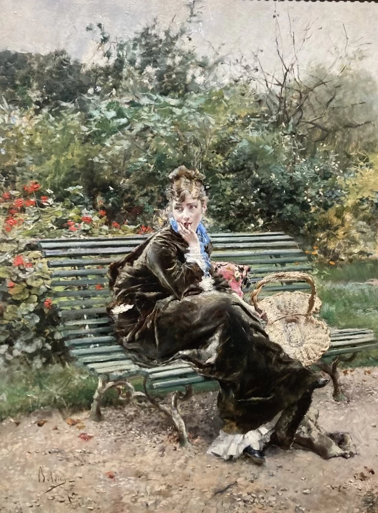 Su una panchina nel bosco